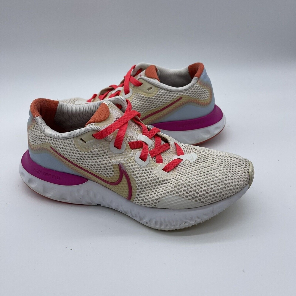 Nike‎ Renew Run Women's Size 9 Running Shoes CK6360-100 White/Pink/Blue Sneakers